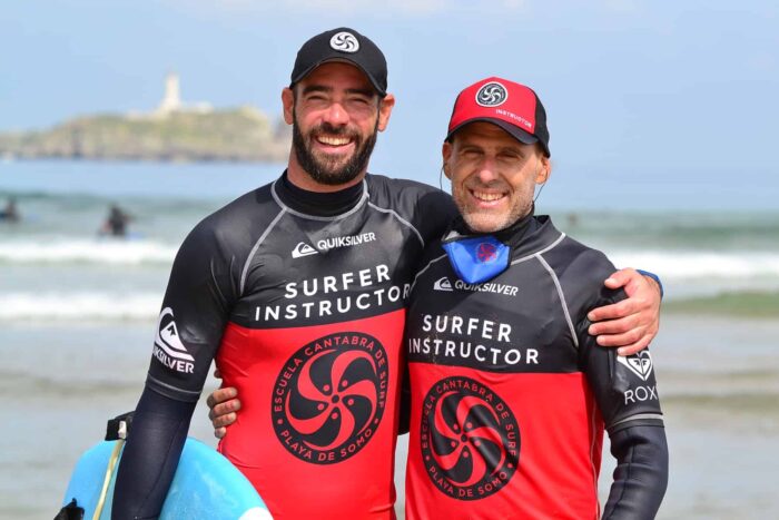 Instuctores de surf